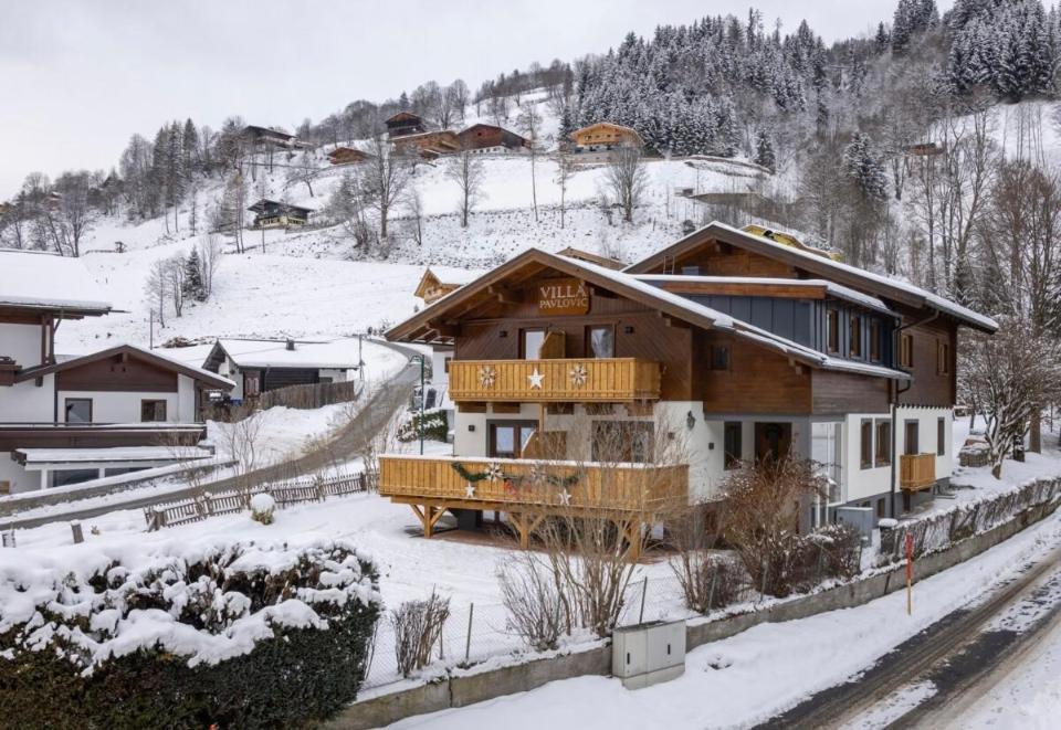 Hotel Austria Saalbach-Hinterglemm Exterior photo